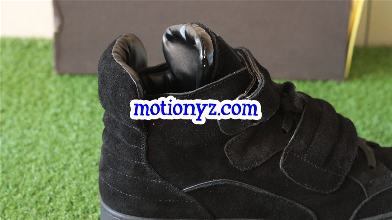 Brand Sneaker High Top Black